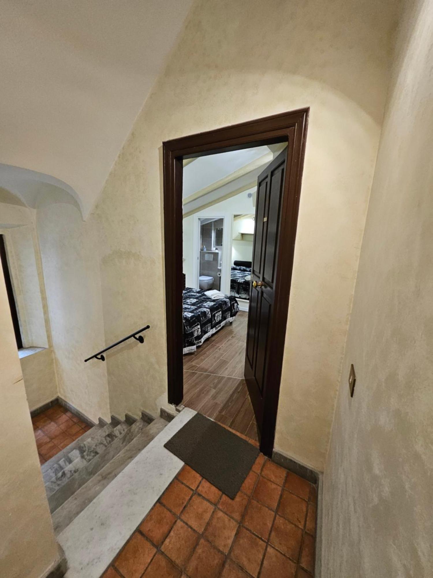 The Fox Cove Apartment Roma Ngoại thất bức ảnh