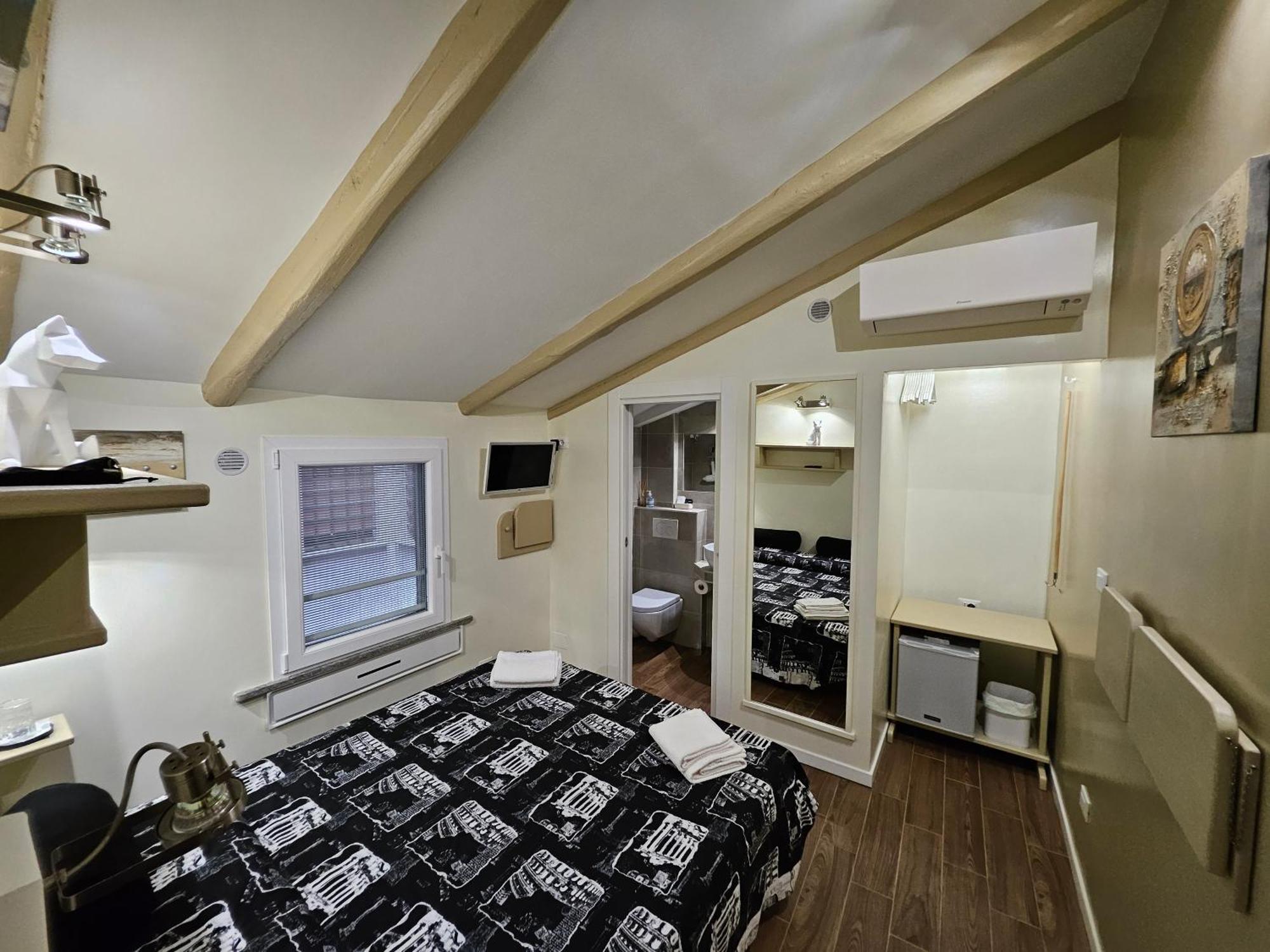 The Fox Cove Apartment Roma Ngoại thất bức ảnh